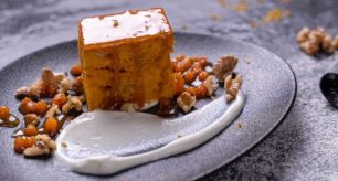 Bizcocho-de-calabaza-con-yogurt-y-nueces